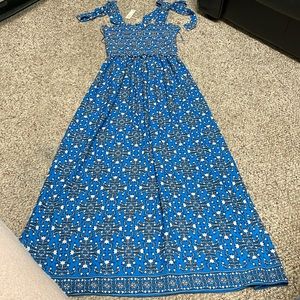 New max studio maxi dress